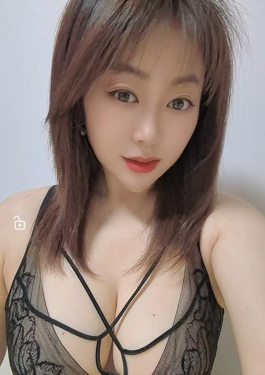 40D巨乳服务控少妇