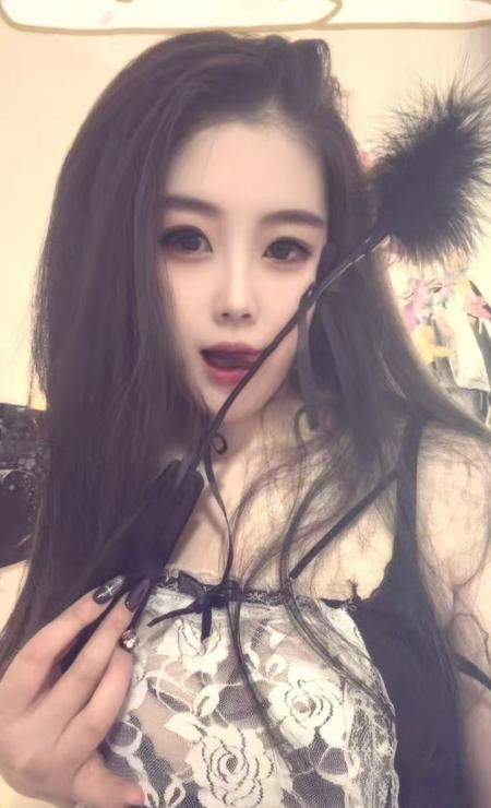 SM后入蜜桃臂