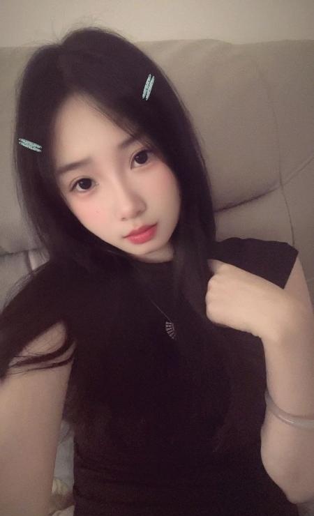 经开区00后小萝莉