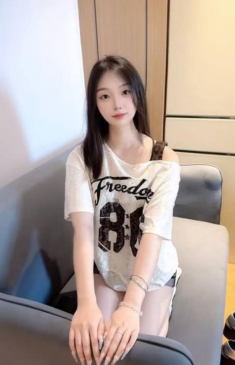洪山服务热情小姐姐