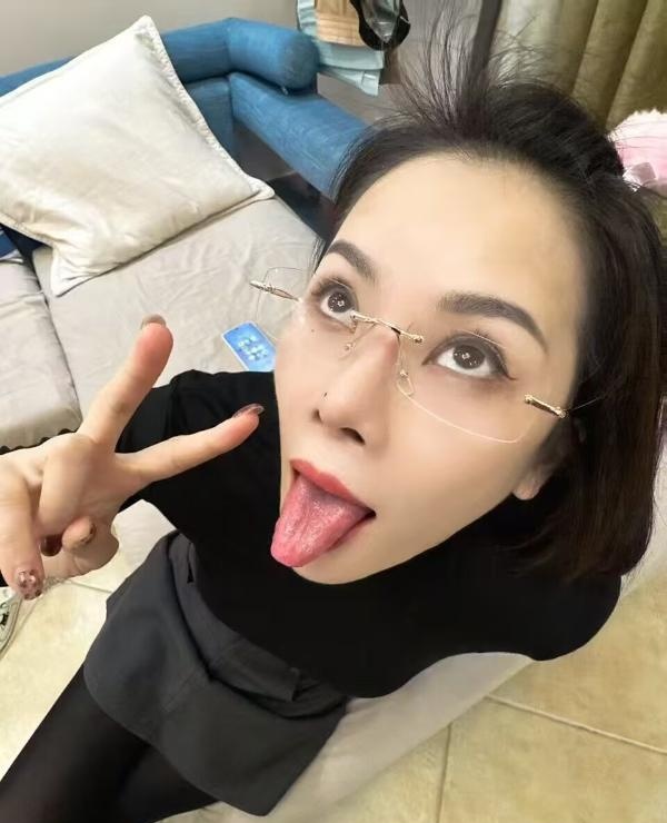 广东金牌老师彤彤