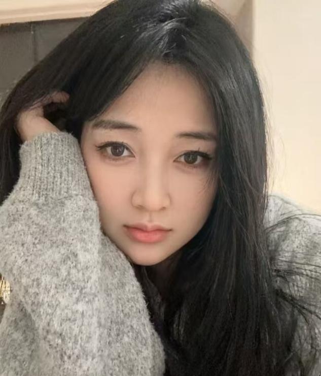 丰满翘臀老师口活好