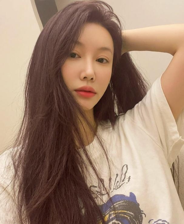 吴中性感长腿靓妹