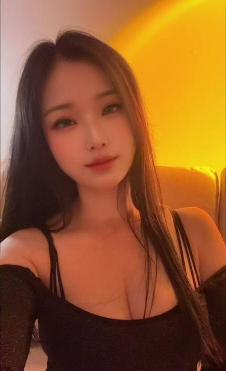 坂田高颜值晚萤