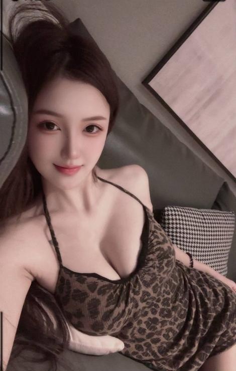 天河粉嫩小球球