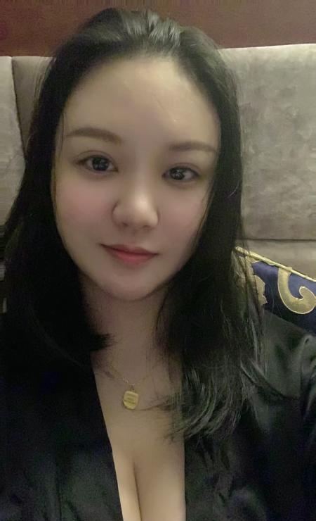蜀山性价比美少妇