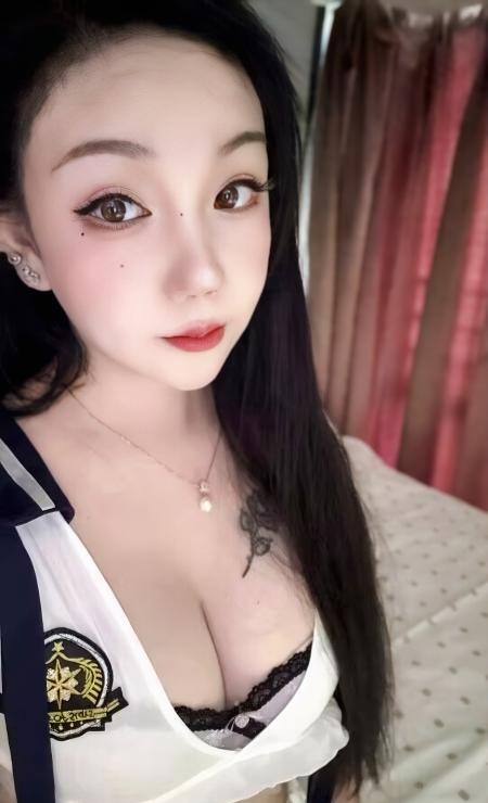 罗湖大奶肥臀轻熟女