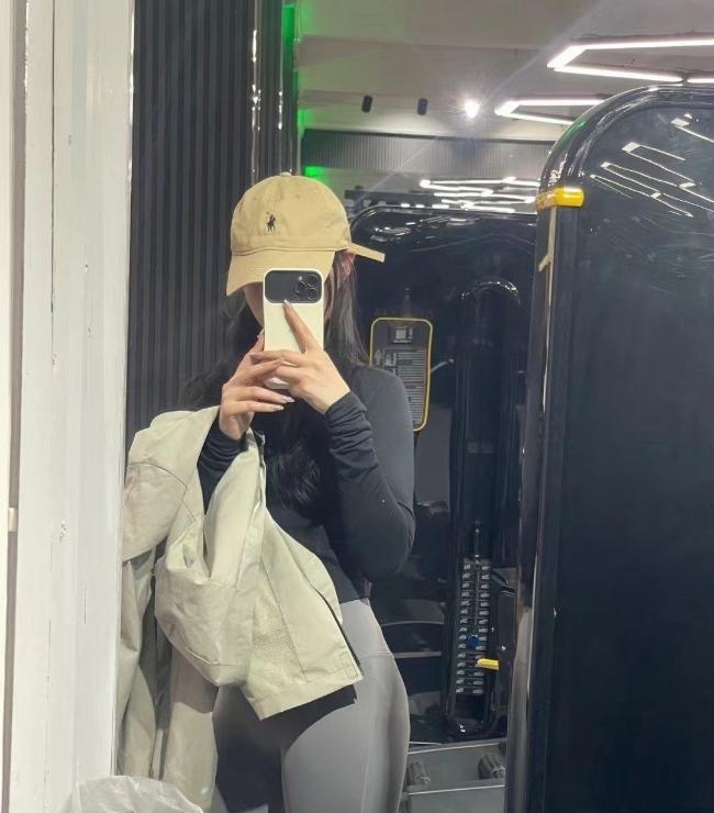 御姐女神暂留南京