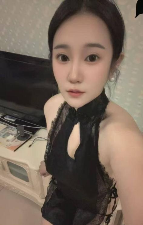 温柔逼紧小骚妹