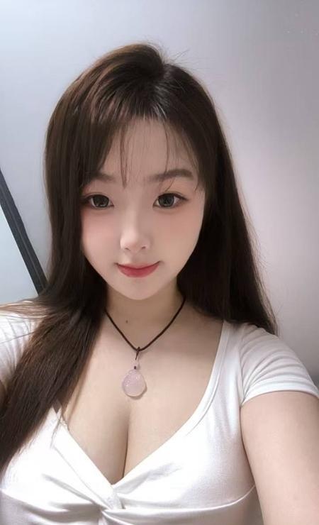 纯情甜妹小柳眉