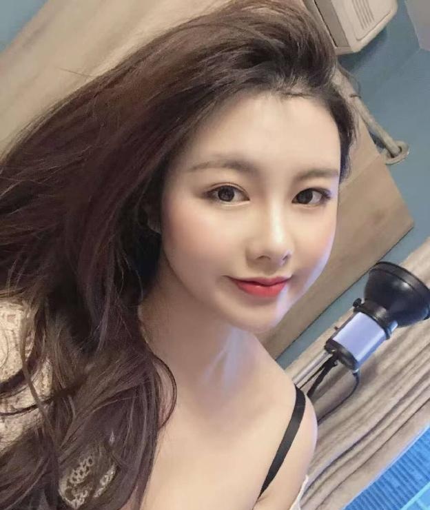 甜妹艾艾