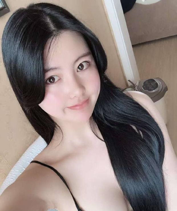 甜妹艾艾
