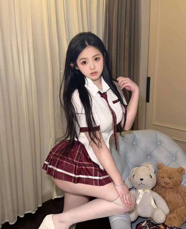 萝莉在校大学生