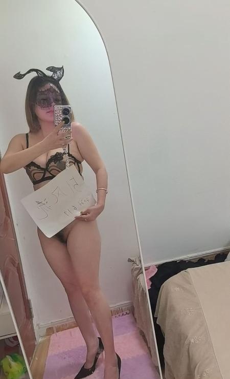 三通骚女莹莹