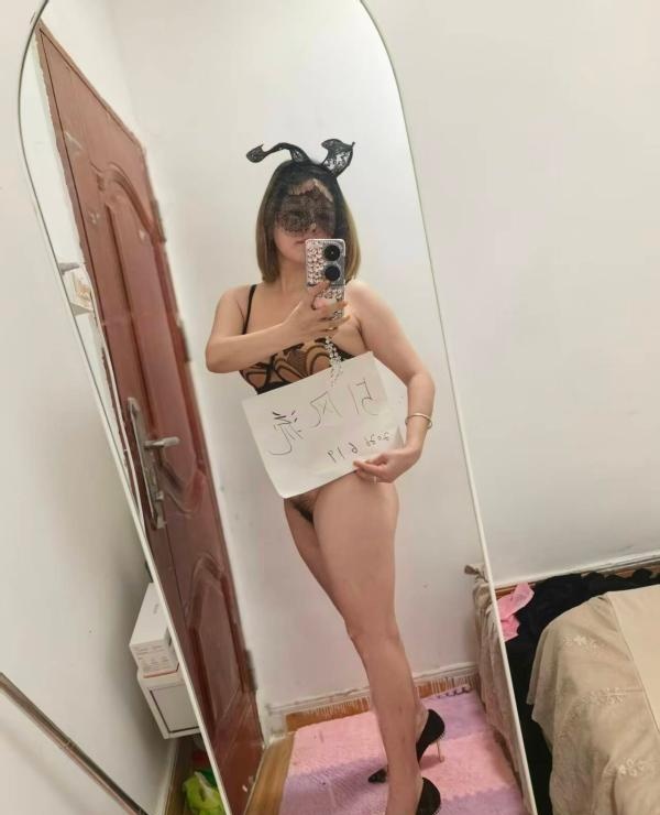 三通骚女莹莹