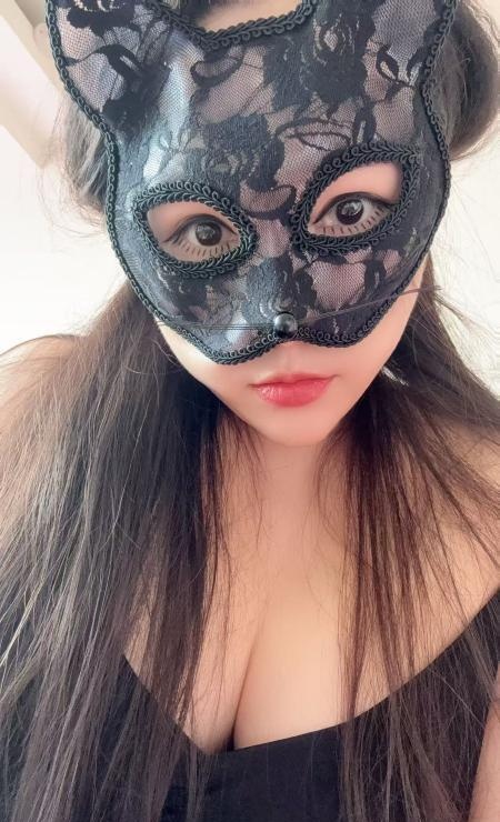 炮架子小猫咪