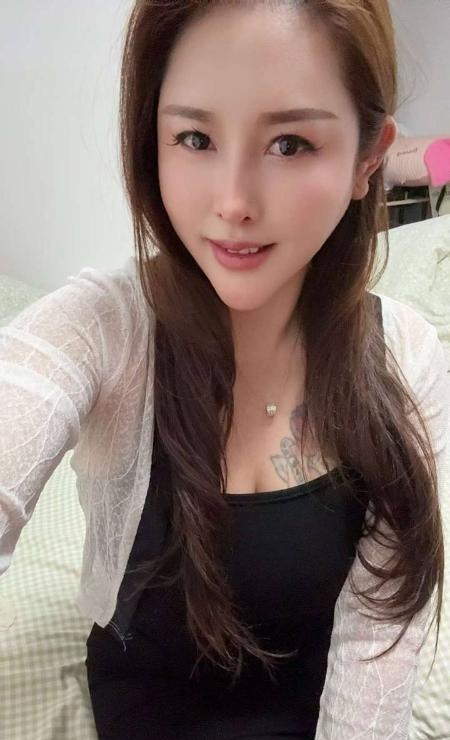 风情万种大胸妹