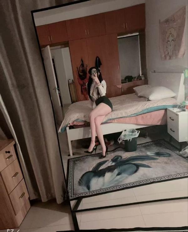 徐汇风骚服务小苍井