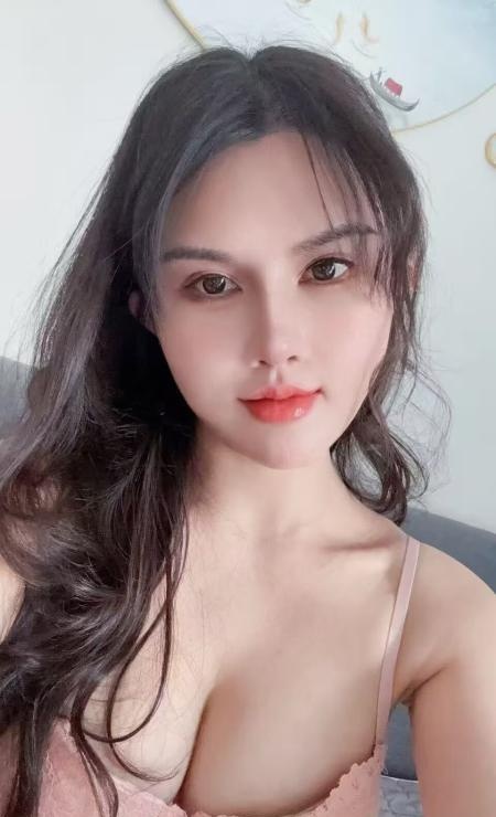 可舌吻美女婉言