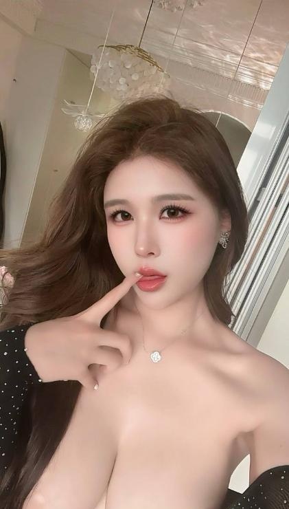 高挑大长腿颜值嫩妹
