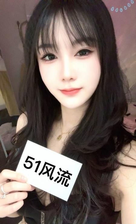 大长腿少妇娜娜