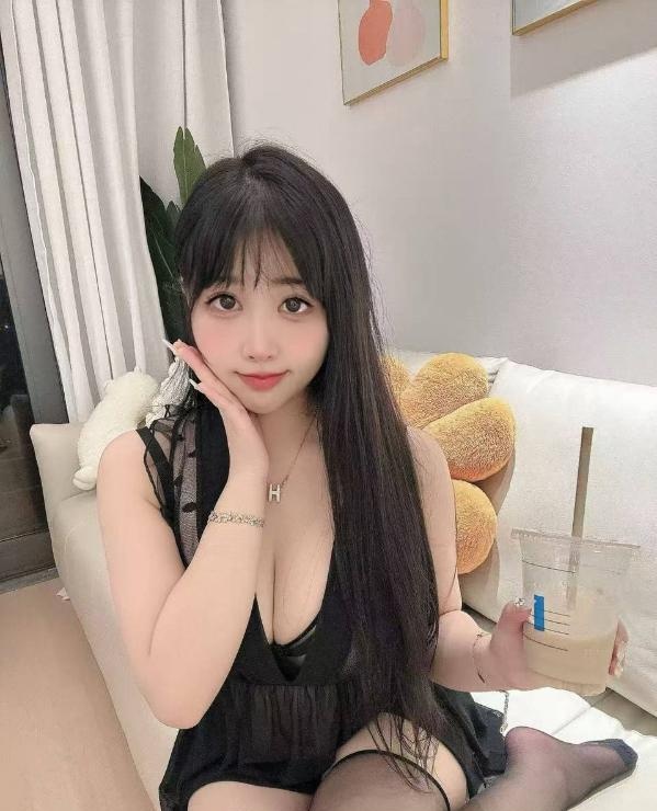 风骚制服大奶诗诗