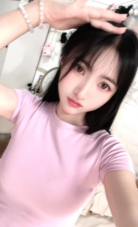 天河可爱小姐姐