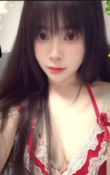 性感妩媚小萝莉
