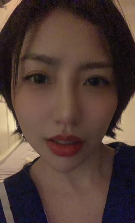 服务系杨菲