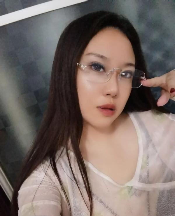 菊乐路大奶莹莹