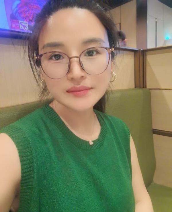 钟楼老板娘