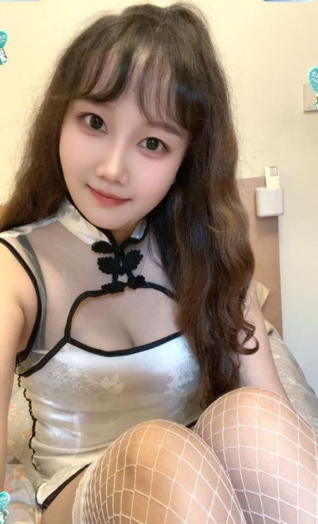杨浦性感旗袍美女