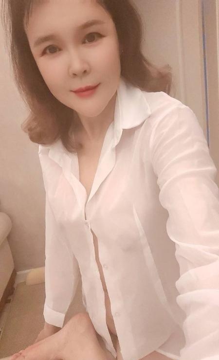 服务系少妇
