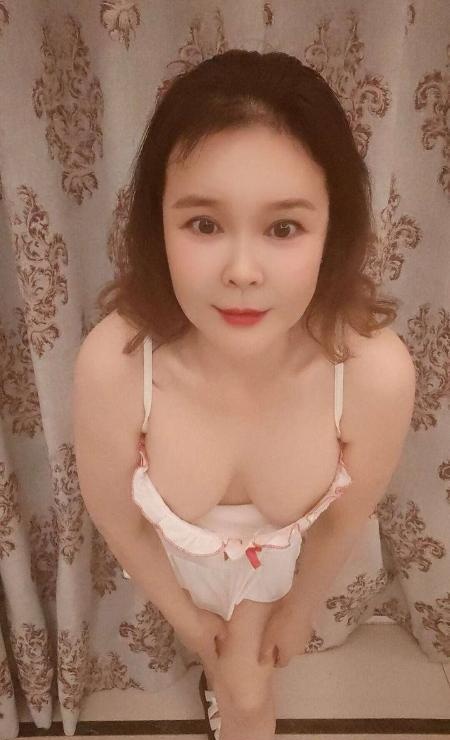 服务系少妇
