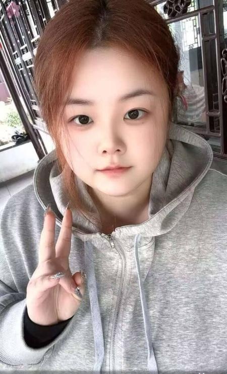 广州E胸大奶bbw