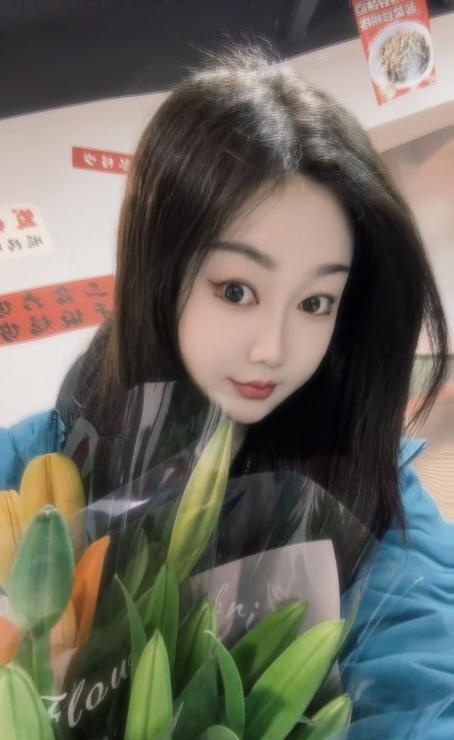 大奶阿紫榨汁机