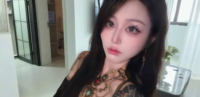 情趣诱惑符文战士露娜