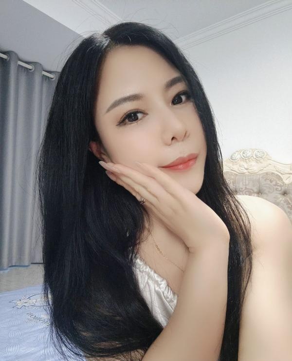 风骚御姐青青