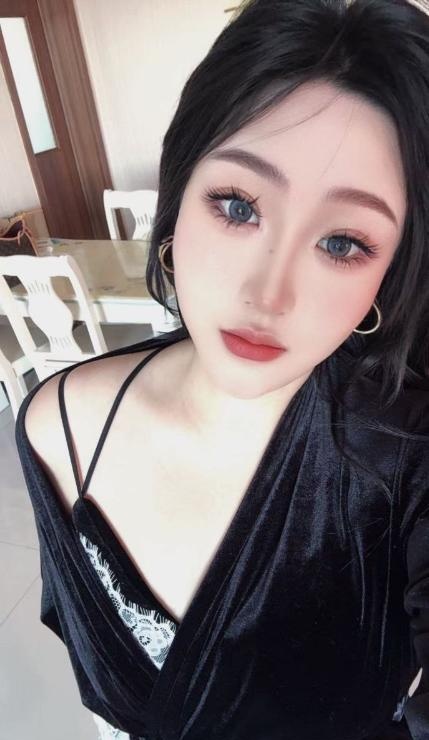 大奶骚货梦琪
