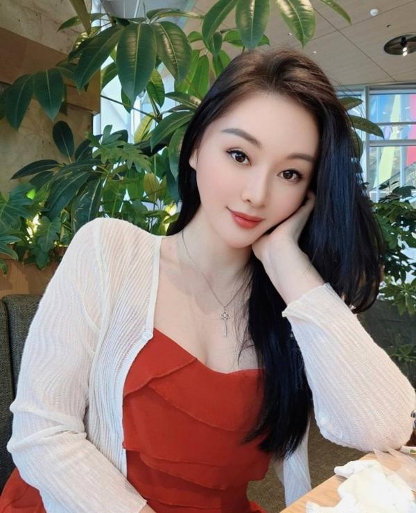福永性感兼职御姐