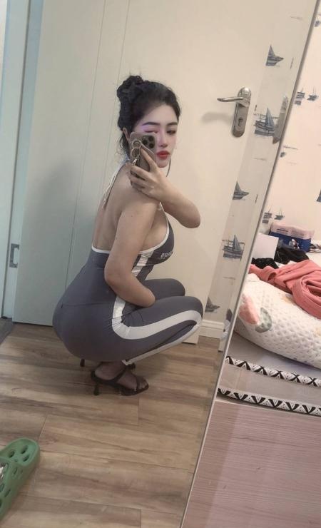 浦东风骚美乳御姐