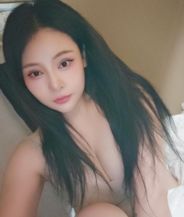 丰满BBW