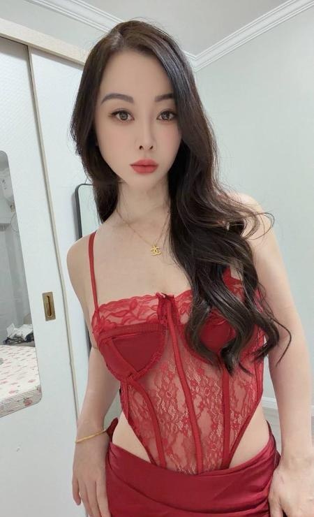 武侯制服诱惑安妮老师