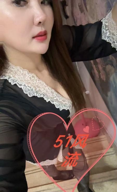 昆山美妇