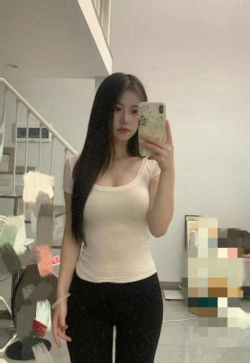 清纯性感朵朵