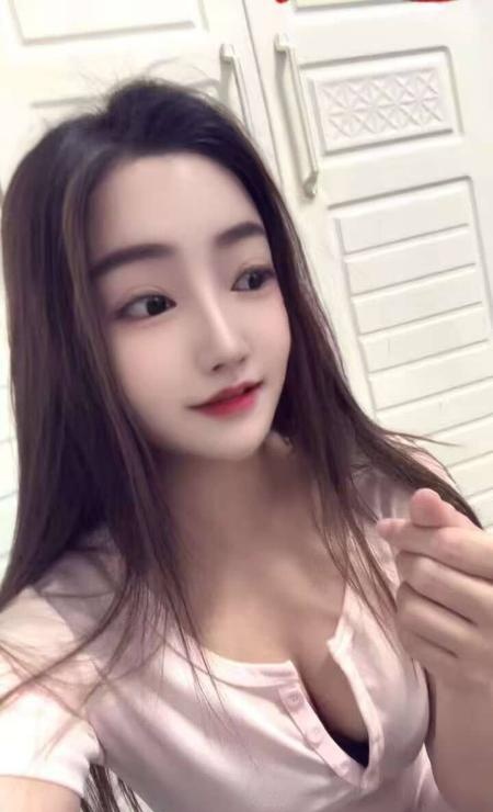 广州性感丝足小妹