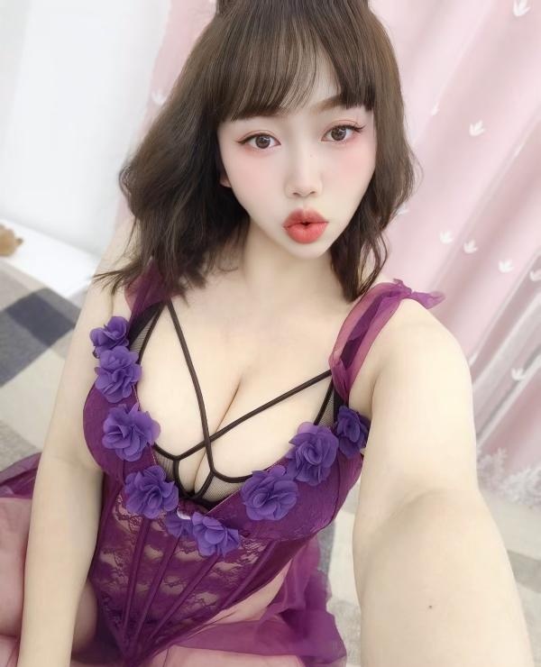 吴中F奶巨乳天雪