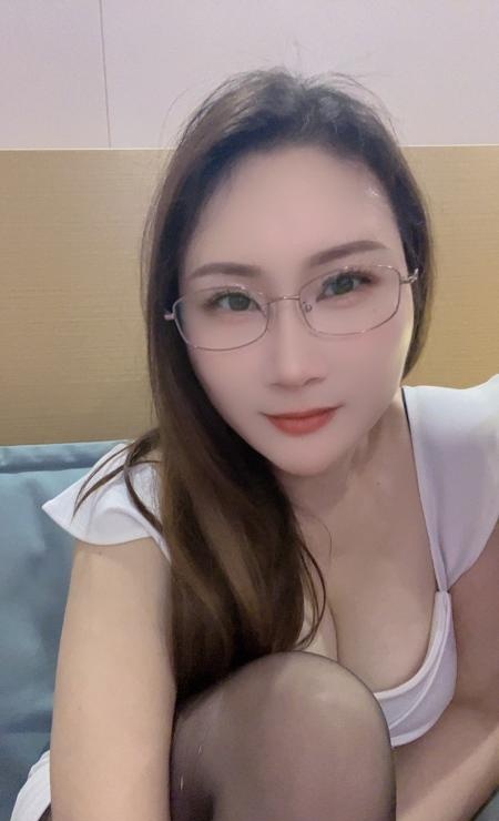 性感波霸少妇