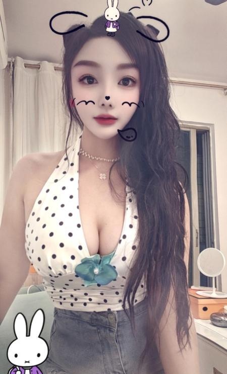 海珠性感妩媚宝儿