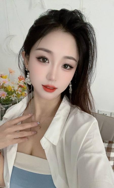 拱墅美女潇潇